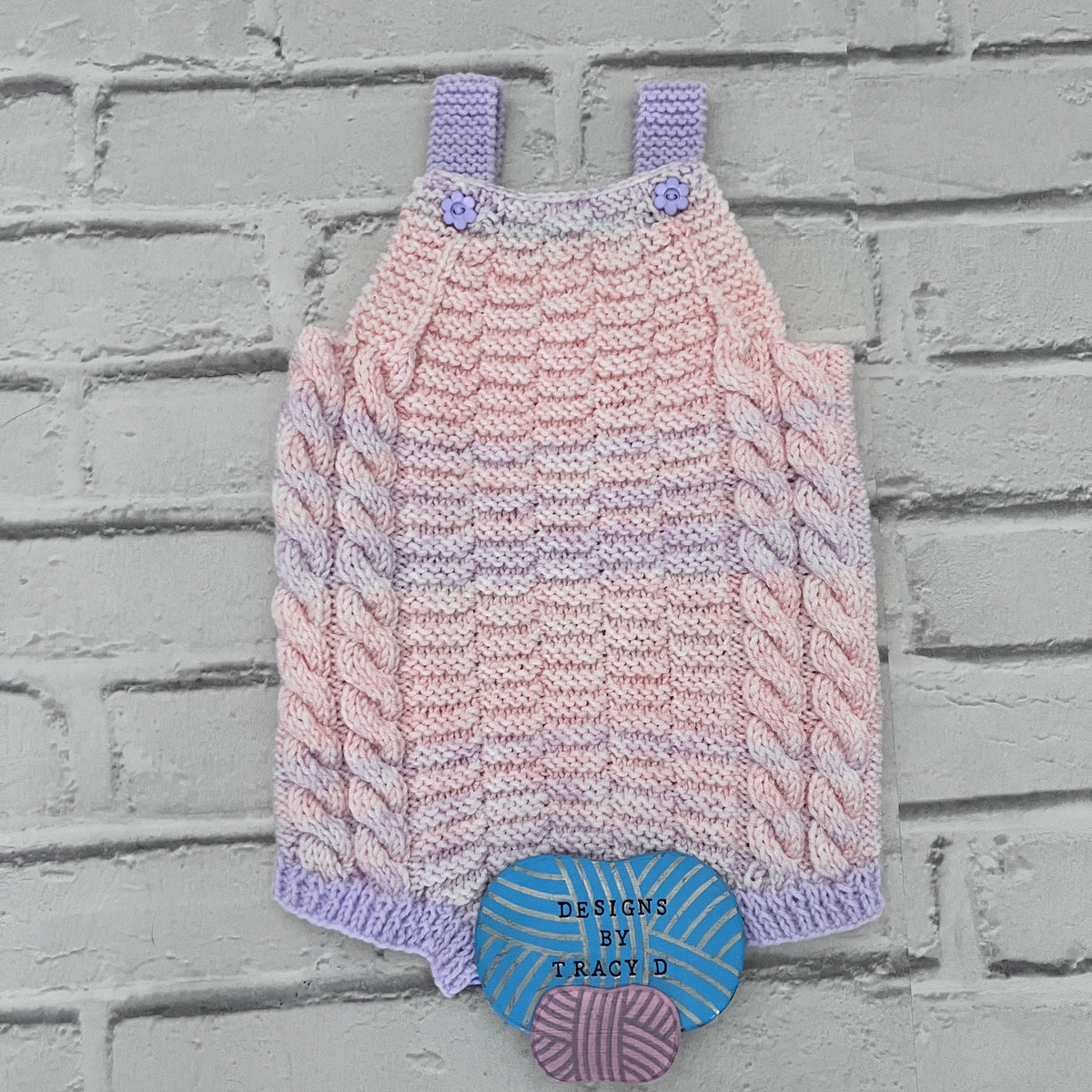 Honey Baby Knitting Pattern 2 sizes - Download – Designs By Tracy D